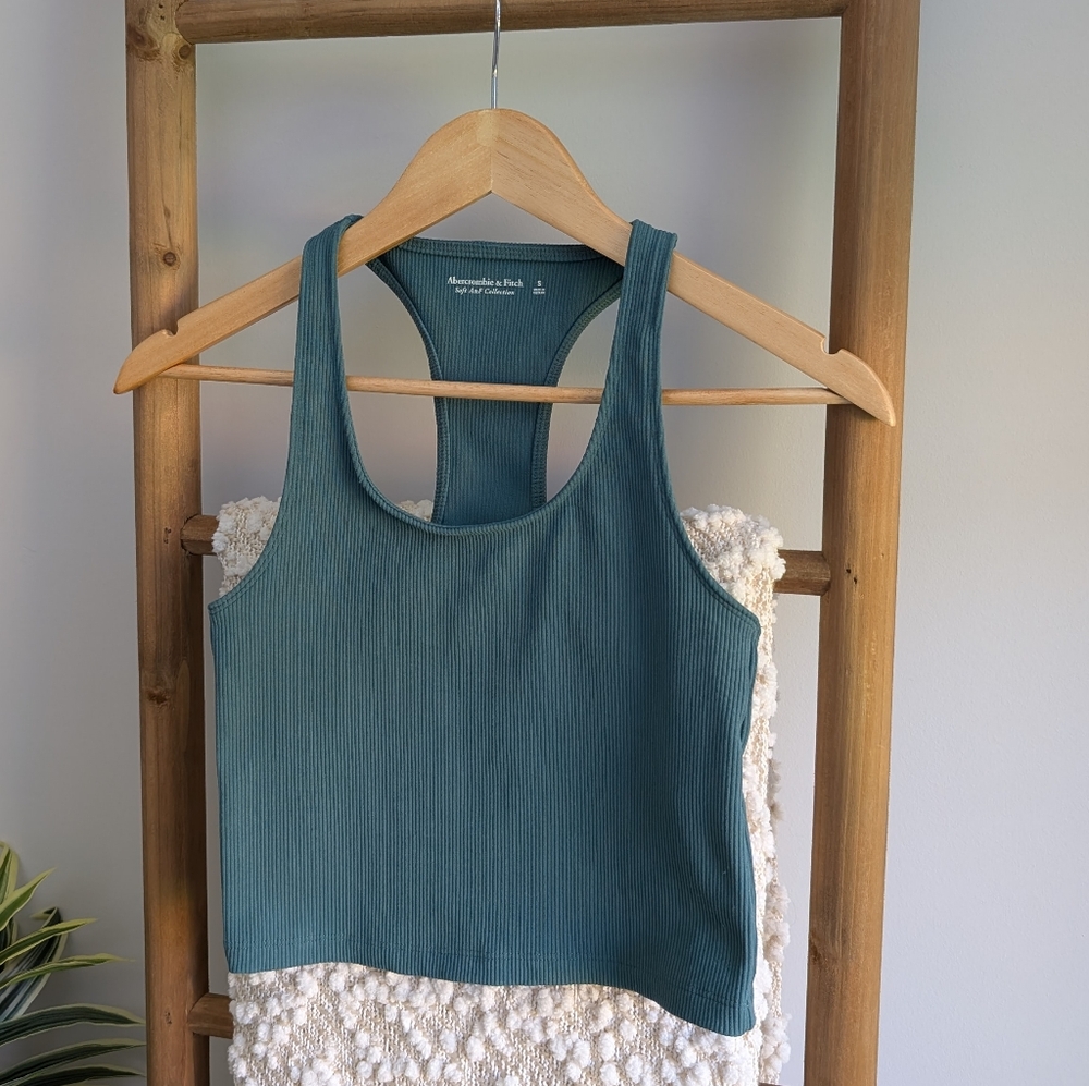 Abercrombie & Fitch Ribbed Racerback Top - Picture 4 of 8